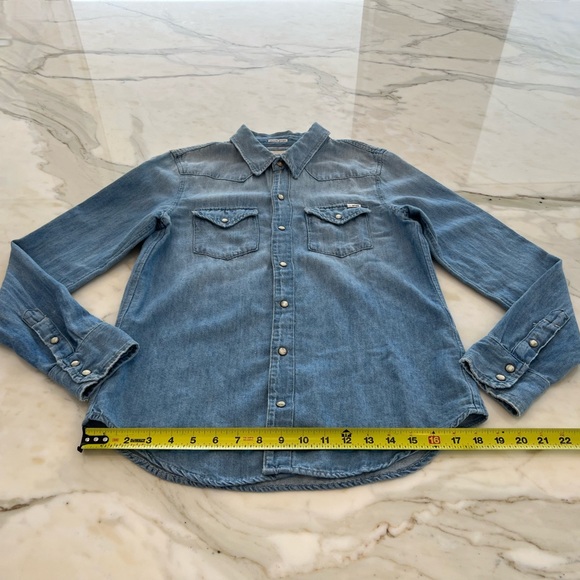 MOTHER DENIM CATCH MY DRIFT DISTRESSED SHIRT SIZE MEDIUM NWOTS! - Picture 14 of 17